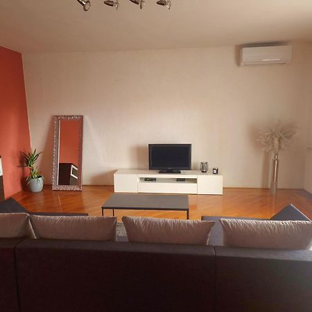 רוביני Apartment Petric מראה חיצוני תמונה