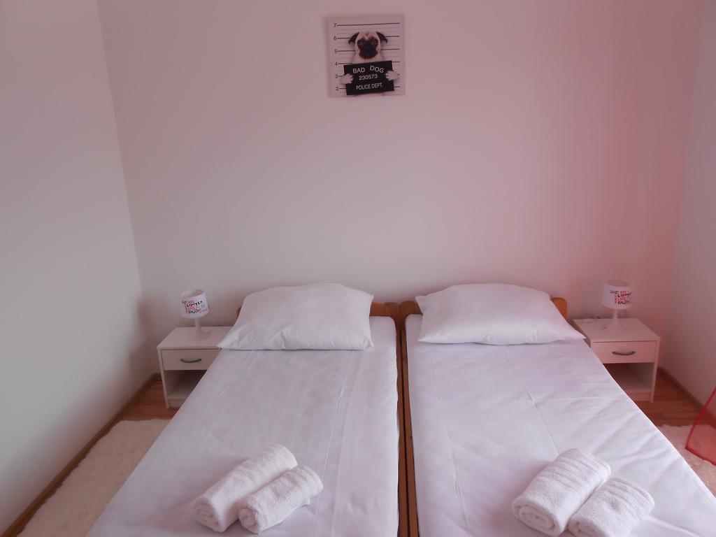 רוביני Apartment Petric מראה חיצוני תמונה