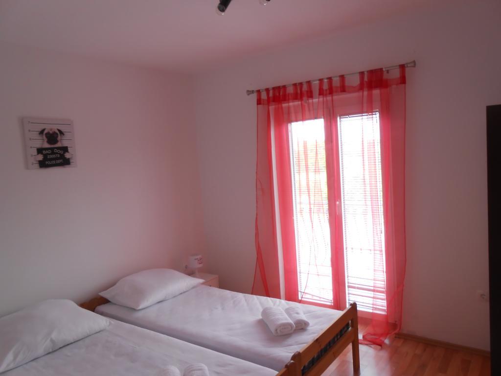 רוביני Apartment Petric מראה חיצוני תמונה